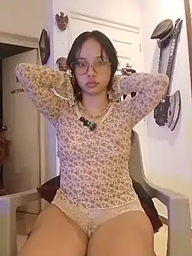 krarakiara Chat XXX in diretta