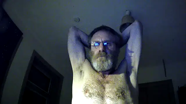 GingerBeardedLynx Live XXX-Chat