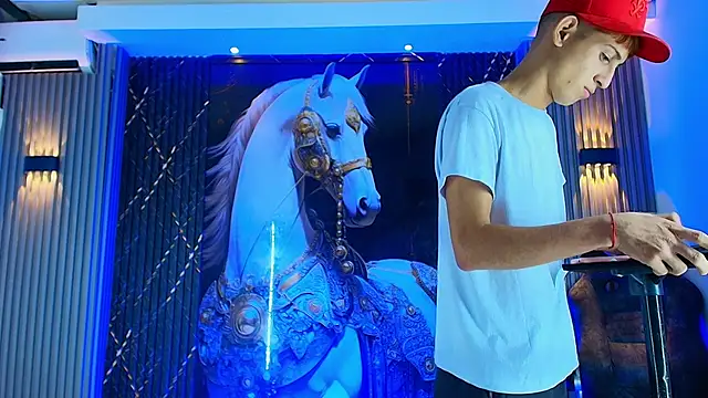 The_Boy_King_ Live XXX Chat