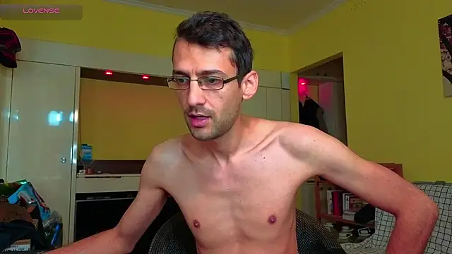 HungEddy: απευθείας συνομιλία ΧΧΧ