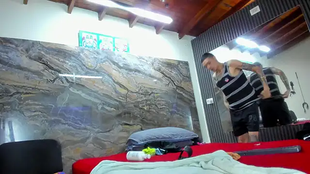 Show webcam de logan-wollf