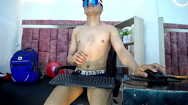 Živý XXX chat DanteSeth
