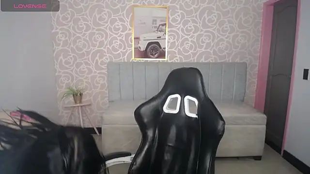 Channel_Garcia_ch1 élő XXX-chatje