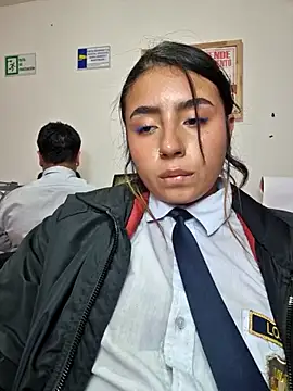 Angela__05: απευθείας συνομιλία ΧΧΧ