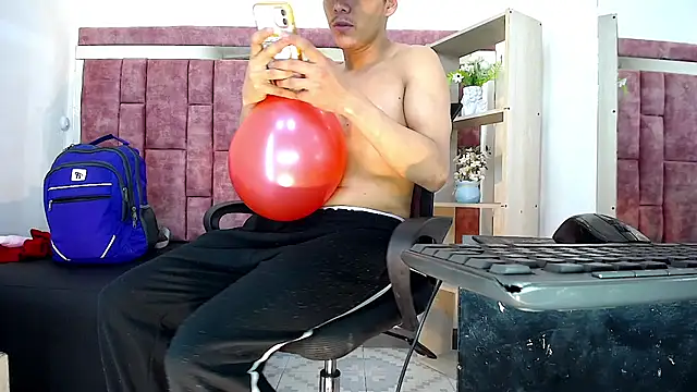 Онлайн чат XXX DanteSeth
