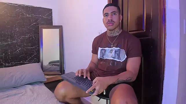 Chirshot_ Live XXX Chat