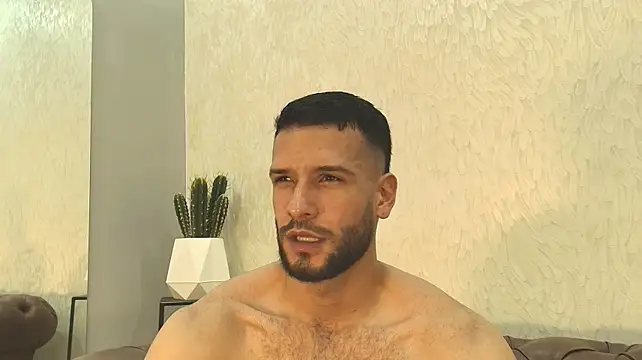 Jacob_Benelli live XXX chat