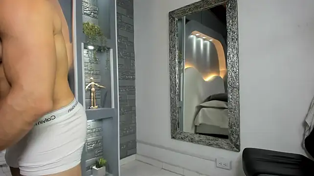 Thiago_moretti's Live XXX Chat