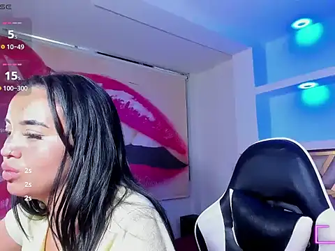 geneciss live XXX chat