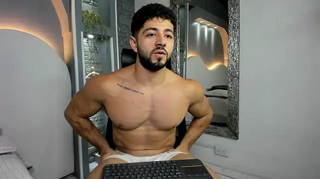 Thiago_moretti: онлайн-секс-чат
