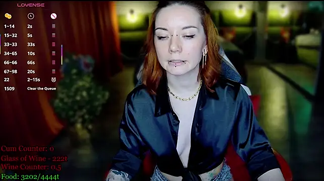 צ'אט XXX בשידור חי של MaxPhoenixx