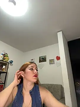 Chat XXX ao vivo de Celestedubois