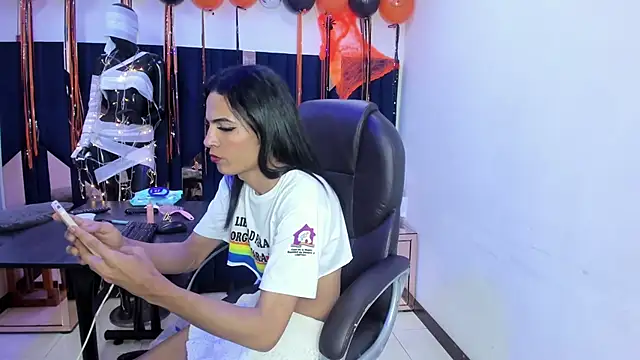 Aisha_hotts777 라이브 XXX 채팅