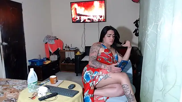 Sashaferrari2000 라이브 XXX 채팅