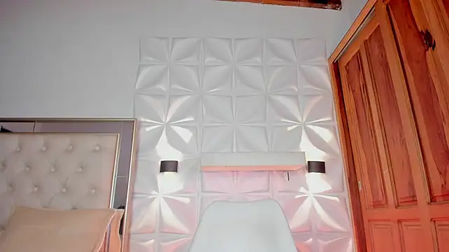 Miss_EmilyStar Webcam show
