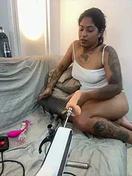 SamyyAlvarez Chat XXX in diretta