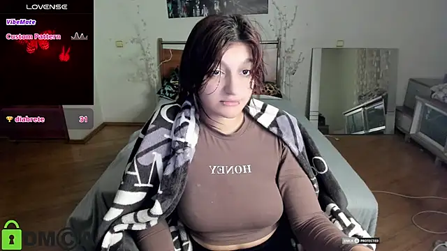 צ'אט XXX בשידור חי של A_Skyy