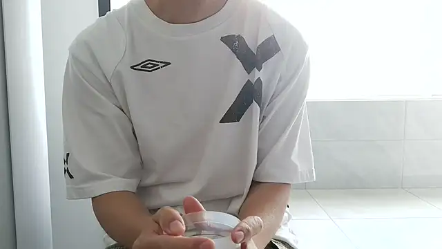 צ'אט XXX בשידור חי של nole_china7