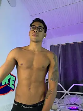 Chatroom XXX en direct de Jackson_stone