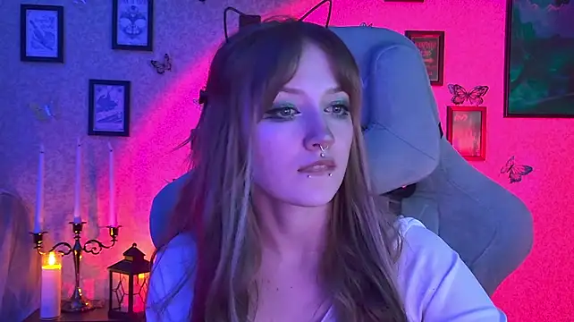 LiliLuna Obrolan Langsung XXX