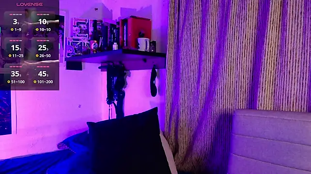 BLACKTSUKI7_'s Live XXX Chat