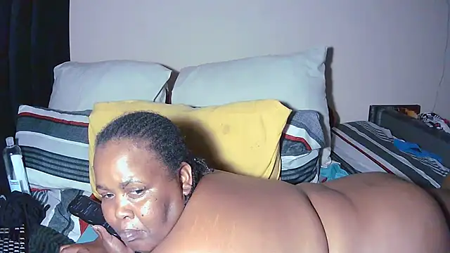 BigBellySlutty's Live XXX Chat