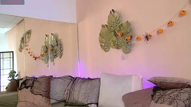 LadyMonna Live XXX-Chat