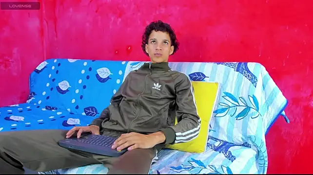 XXX chat uživo modela JustinSecret