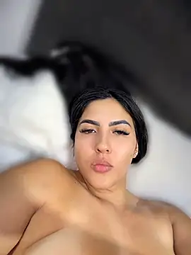 צ'אט XXX בשידור חי של I_AM_SOPHIE_