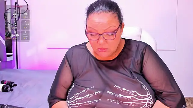 mommy_cute's Live XXX Chat