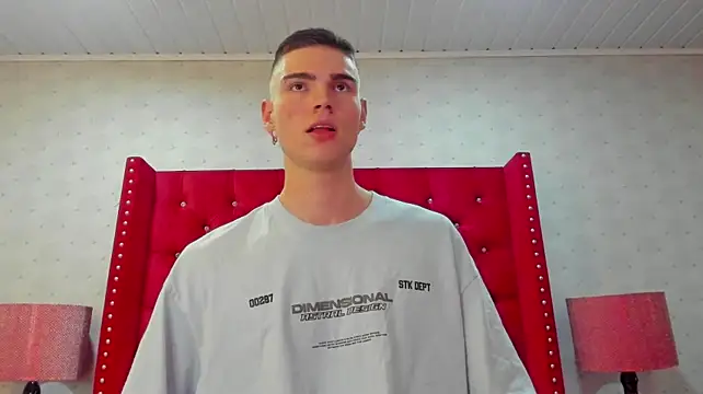 NickWild Live XXX Chat