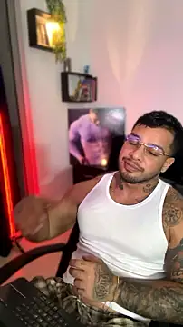 MarckMathews XXX чат на живо