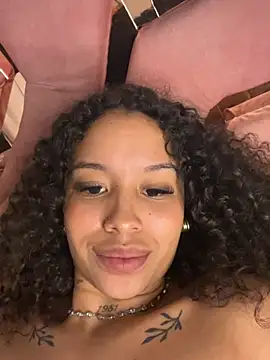 Chat XXX ao vivo de MarieLeon