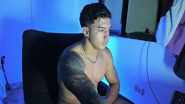 צ'אט XXX בשידור חי של Axel_hendrick