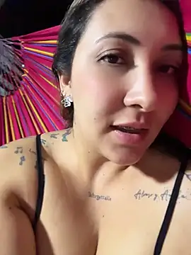 KittyObsession Live XXX Chat