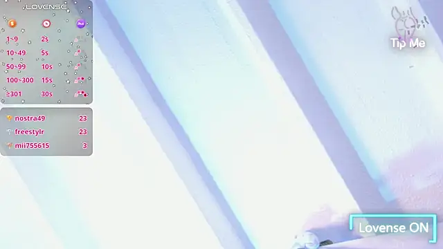 צ'אט XXX בשידור חי של moonlight_gp