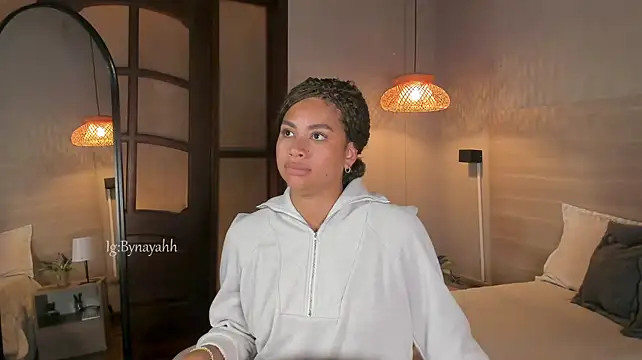 nayah__: απευθείας συνομιλία ΧΧΧ