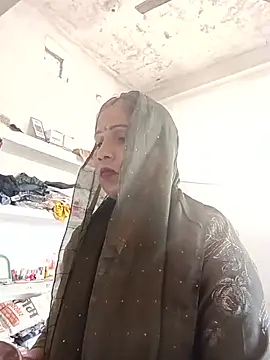 Pariraja_cute: απευθείας συνομιλία ΧΧΧ