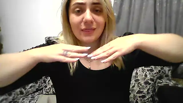 Annacrazyplesure Chat XXX live