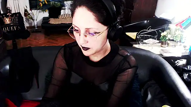 Imperatriza's Live XXX Chat