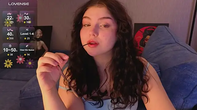 lollyy_pop: онлайн-секс-чат