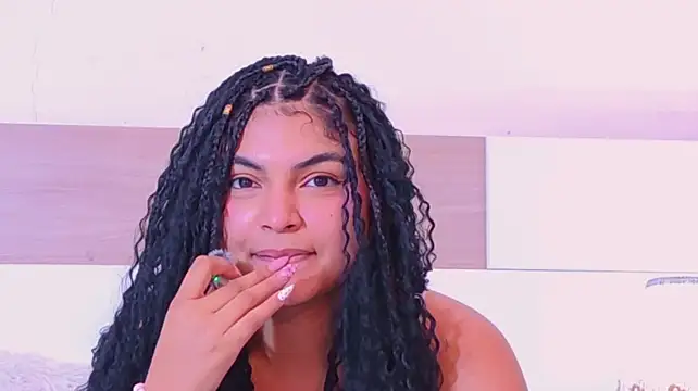 MelodyAlvarez 라이브 XXX 채팅