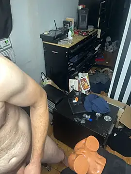 צ'אט XXX בשידור חי של leanjamesdean