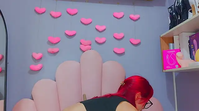 luci_miller's Live XXX Chat