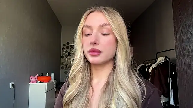צ'אט XXX בשידור חי של TericaEllermann