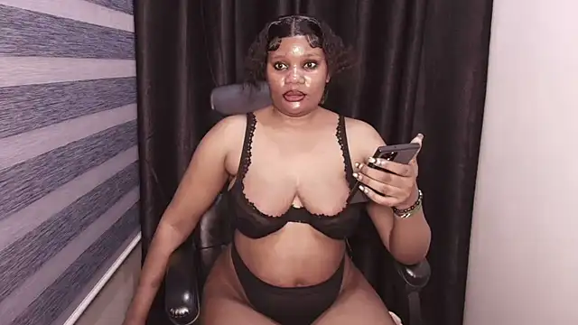 Chat XXX ao vivo de ebony_shilly3