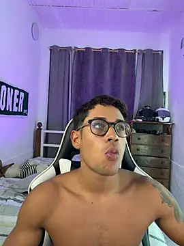 XXX chat uživo modela Jackson_stone