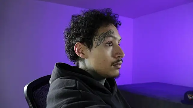 trieone Live XXX-Chat