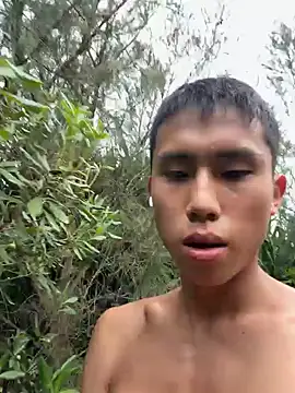 Benson18y Chat XXX in diretta