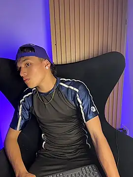 Dominik_Souzan Live XXX chat